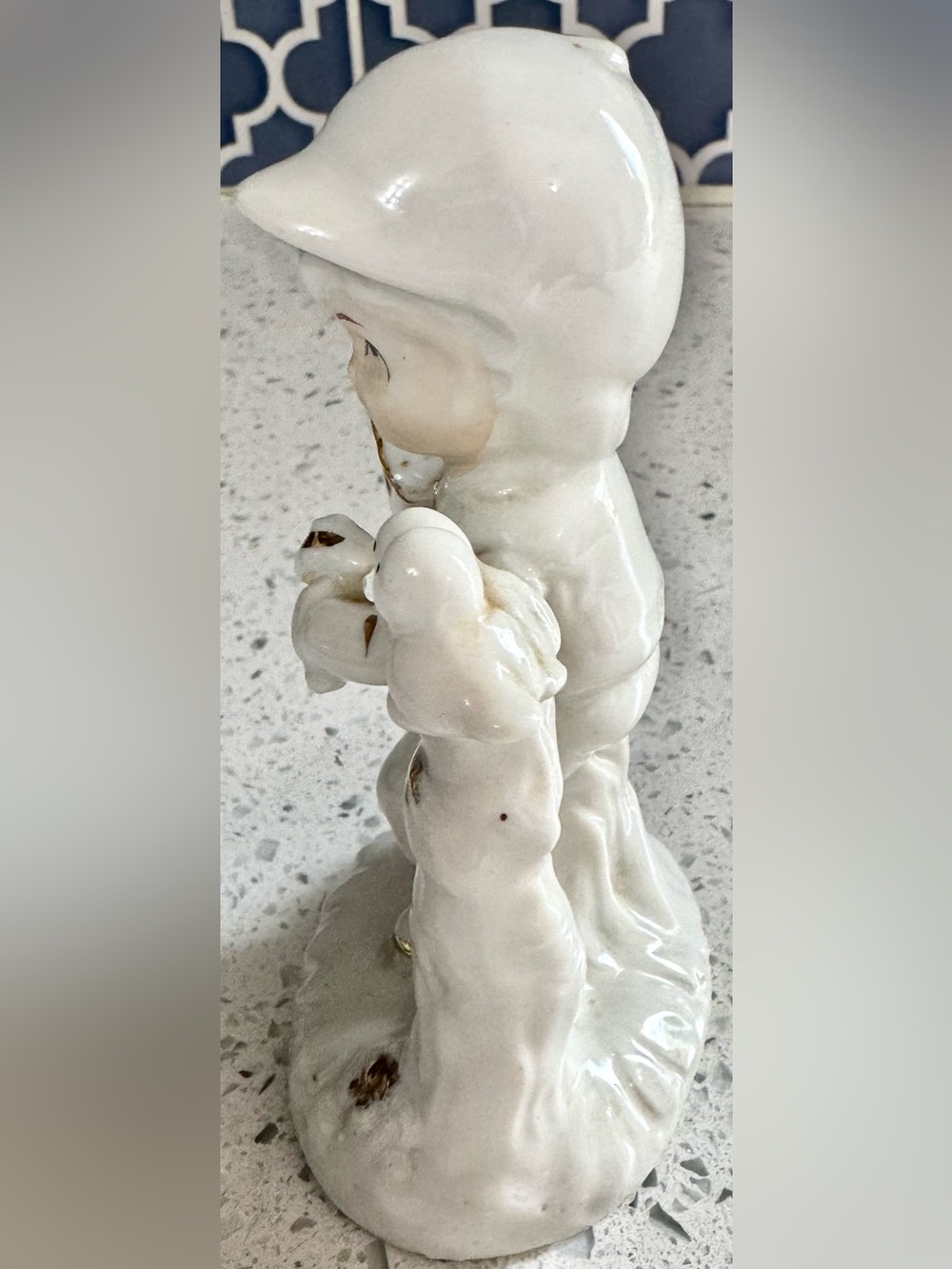 Vintage White Porcelain Boy With Birds Figurine Collectible Home Decor - Picture 6 of 6